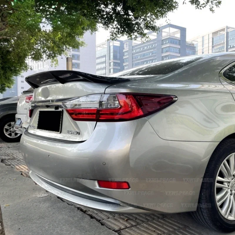 

R Style Real Carbon Fiber Rear Trunk Lip Spoiler Wing Car Styling for LEXUS ES 2013 14 15 16 2017 ES250 ES300H ES350 ES200