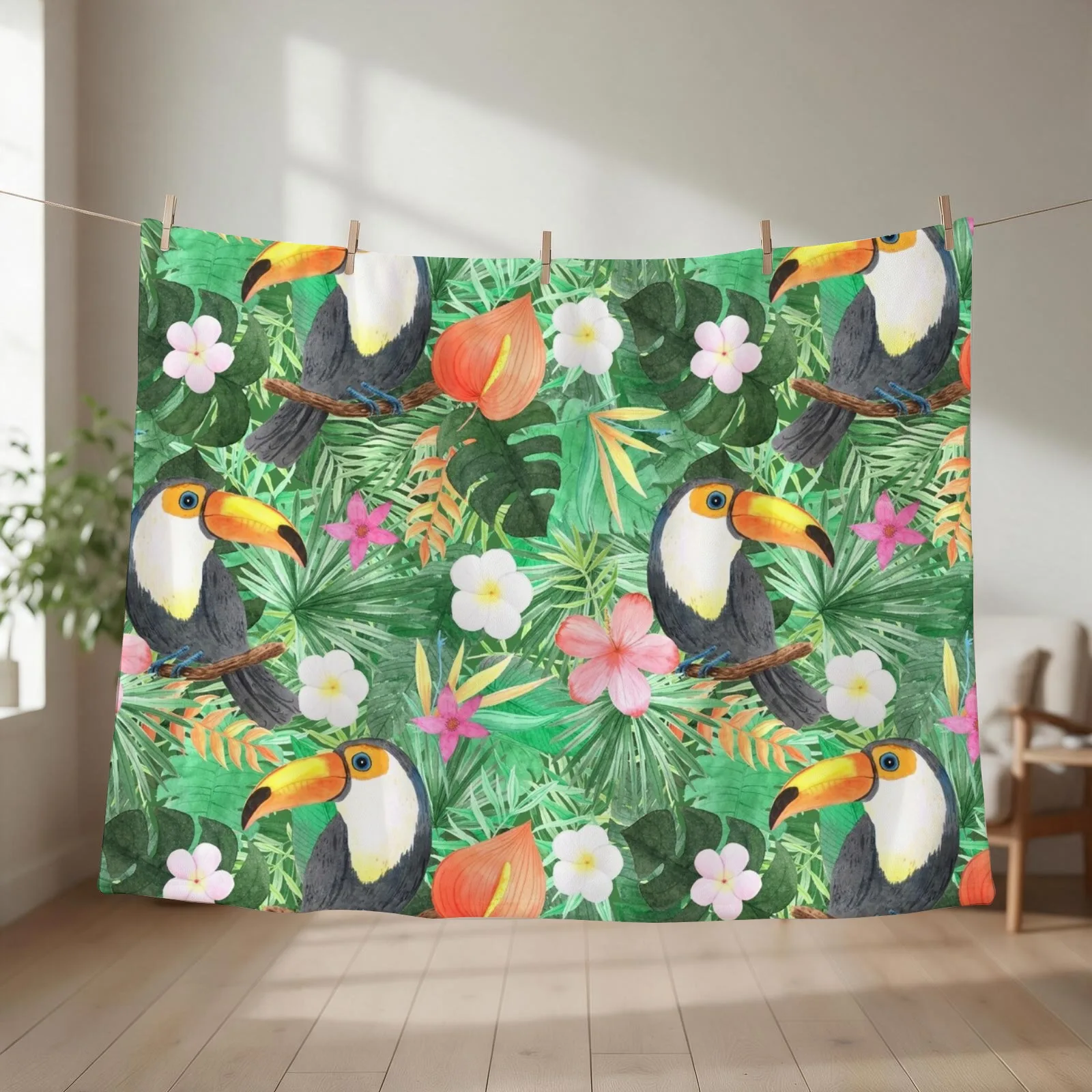 Tropical tucan pattern Throw Blanket couch cozy soft plush fuzzy picnic outdoor blanket