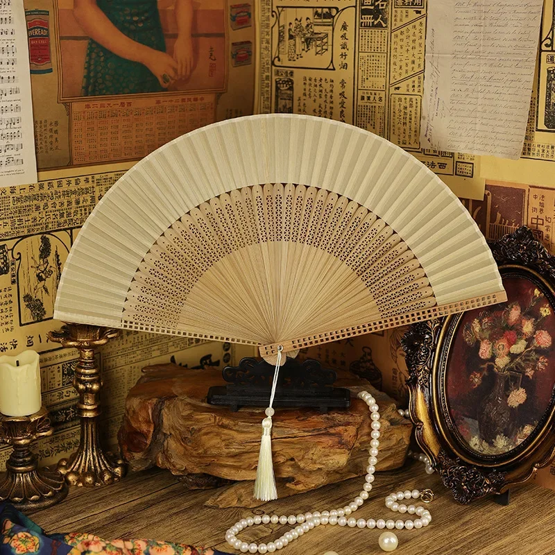 Chinese Ancient Style Folding Fan Bamboo Fan Bone Red Green Beige Folding Dance Fans in Summer