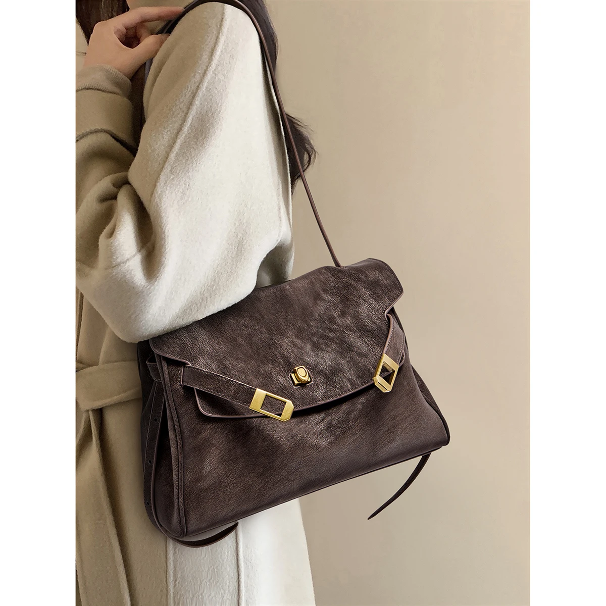 FOXER 2026 Autumn New Shoulder Bag for Women Large Capacity Handbag Soft Leather Female Tote Crossbody Bag for Daily & Commuter