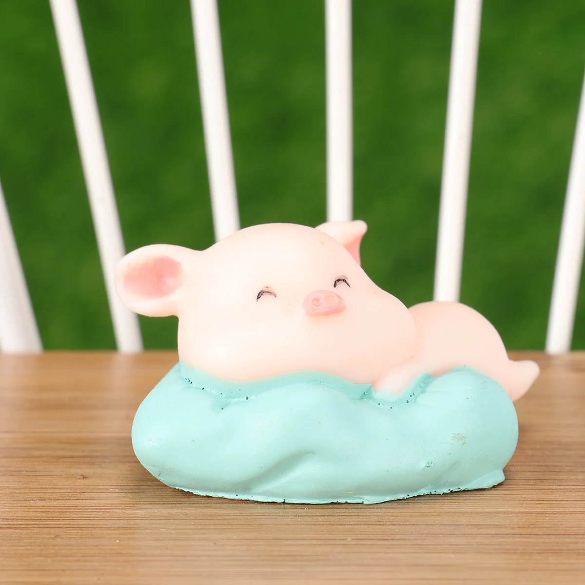 

9Pcs Pig Resin Micro Landscape Crafts Bonsai Decor Use Tool Set Pink Random Pattern Desktop Succulent Ornament