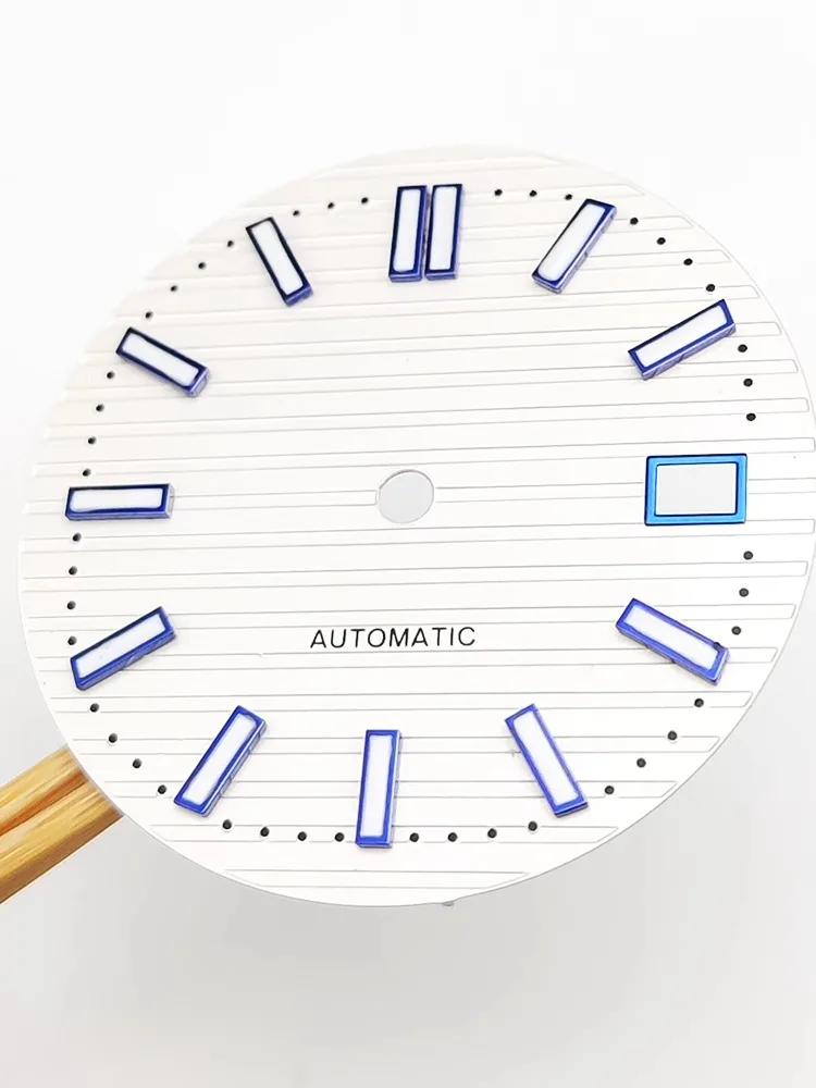 Luminescente White Face Dial, adequado para o NH35 Calibre às três horas, 29,8mm, cara verde