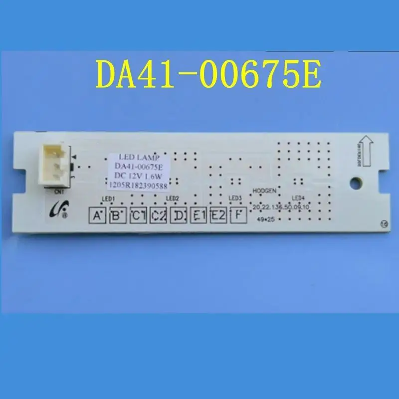 

DA41-00675E подходит для дисплея холодильника Samsung.