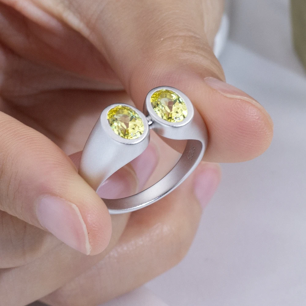 

Hot Selling Latest Designed S925 Two Stones Diamond Ring Oval Cut Lab Grown Diamond Ring MSR-1901