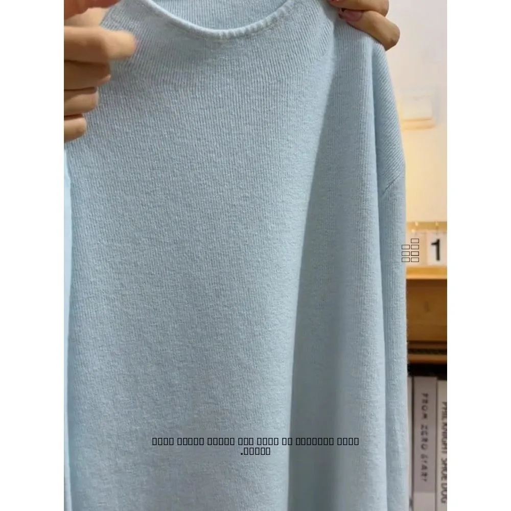 سترة محبوكة فريدة من نوعها باللون الأزرق الحليبي irt f بياقة عالية للنساء لخريف وشتاء 2025 سترة علوية ذات مظهر أبيض فائق