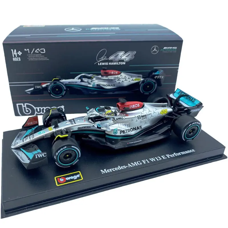 Burago-パイロットスタイルのオートバイ用ヘルメット,2022レッドブルrb18 # 1max verstappen #11 serio ez合金モデル,ダイキャスティングカー,1:43