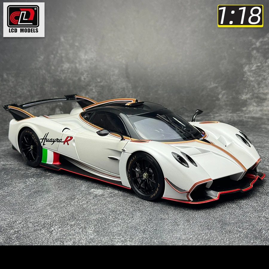 LCD Model 1/18 scale collection Pagani Huayra R Pearl white die cast model static display festive gift collection