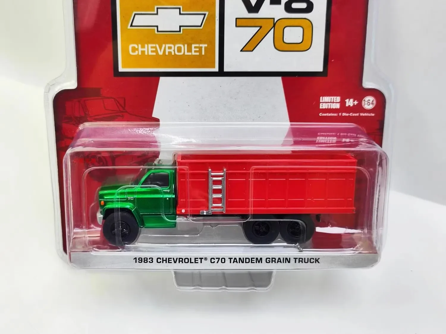 1:64 1983 Chevrolet C70 TANDEM GRAIN TRUCK Diecast Metal Alloy Model Car Toys For Gift Collection W1293