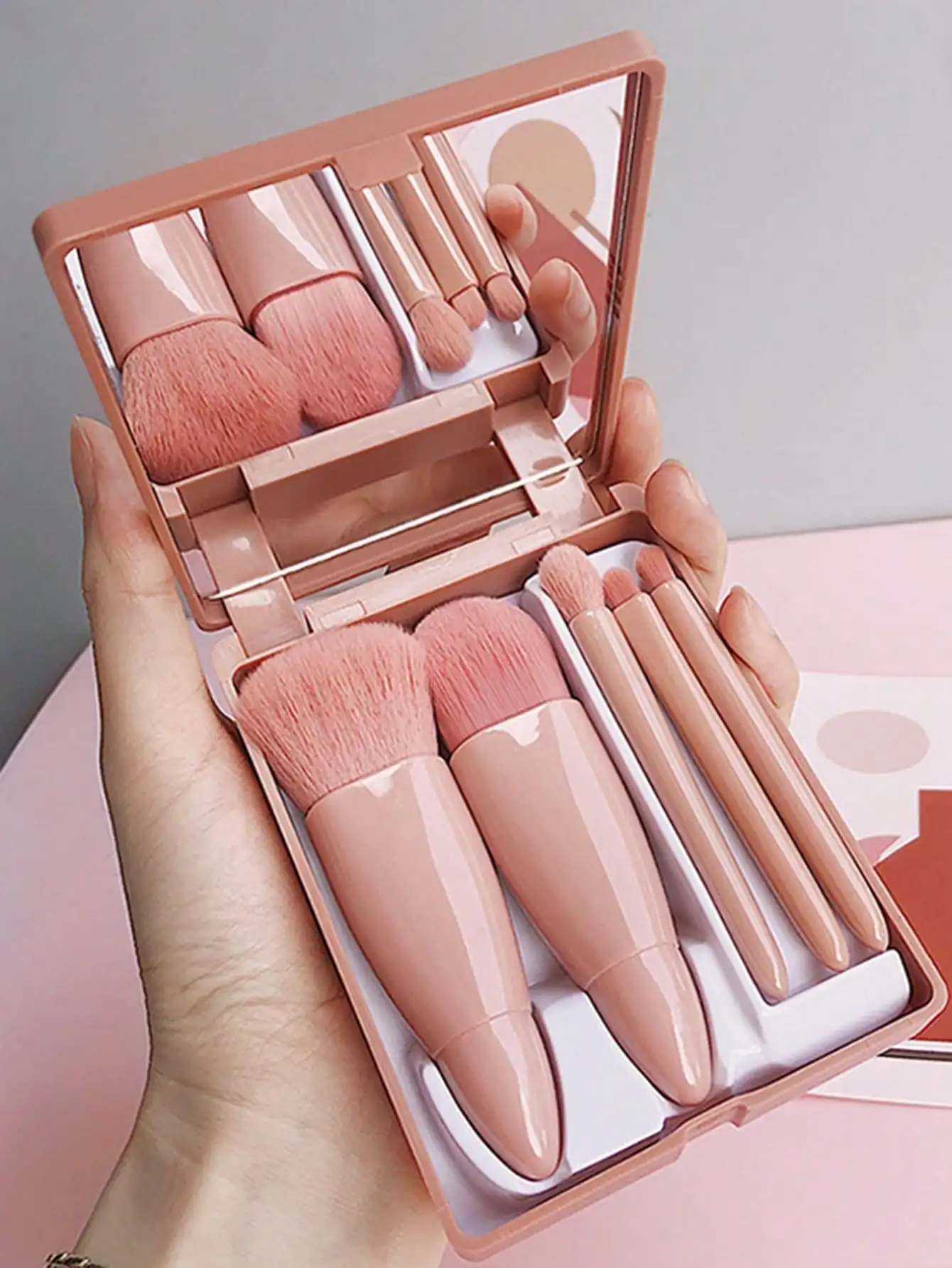 

1 Set Convenient Makeup Brush Kit, Includes Makeup Mirror, 5 Plastic Handle Brushes, Comfortable Grip, Soft Foundation Brush, Powder Brush, Blending Brush, Eyeshadow Brush, Lip Brush, Suitable For Delicate Skin, Compact & Elegant Makeup Tools, Gift For Gi