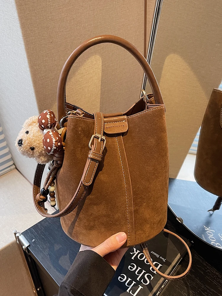 

Korean Sle Faux Leather Buet Bag Women's oulder Crossbody Bag Matte Fini Casual Daily Handbag Soft Handle