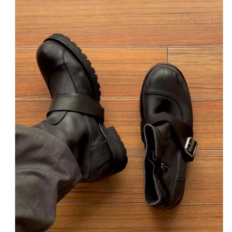 

Men's Black Belt Buckle Strap Thick Sole Ankle Boots 2026 Retro Distressed Chunky Heels Engineer Boots Moto Boots for Men