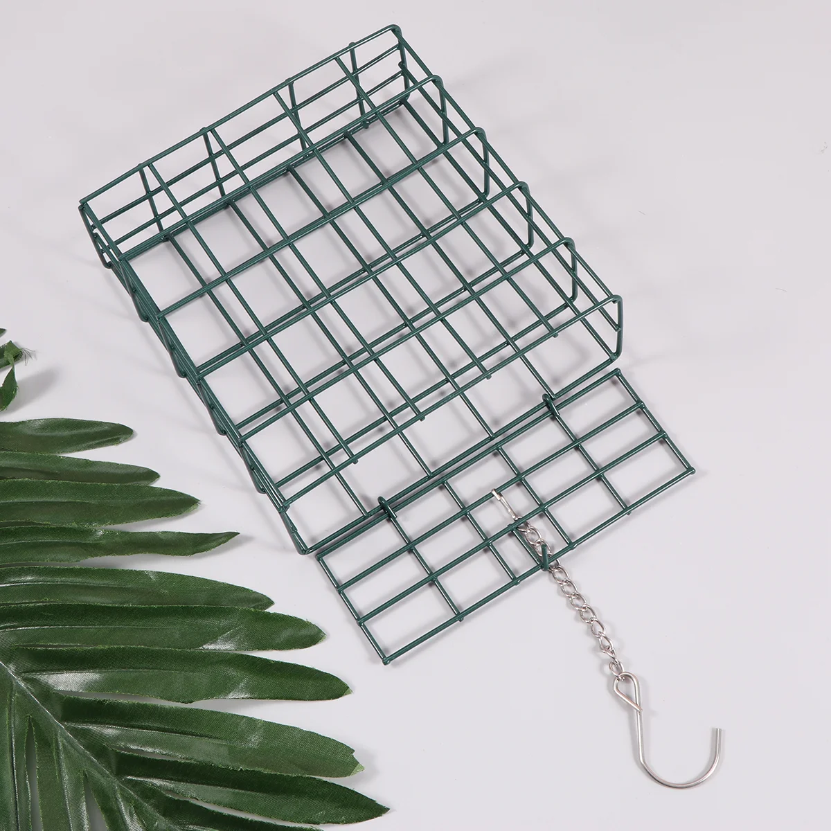 Comedero de pájaros duradero, diseño de forma cuadrada, cuenco para pájaros, herramienta práctica de alimentación de pájaros, suministros útiles para pájaros para uso diario en el hogar