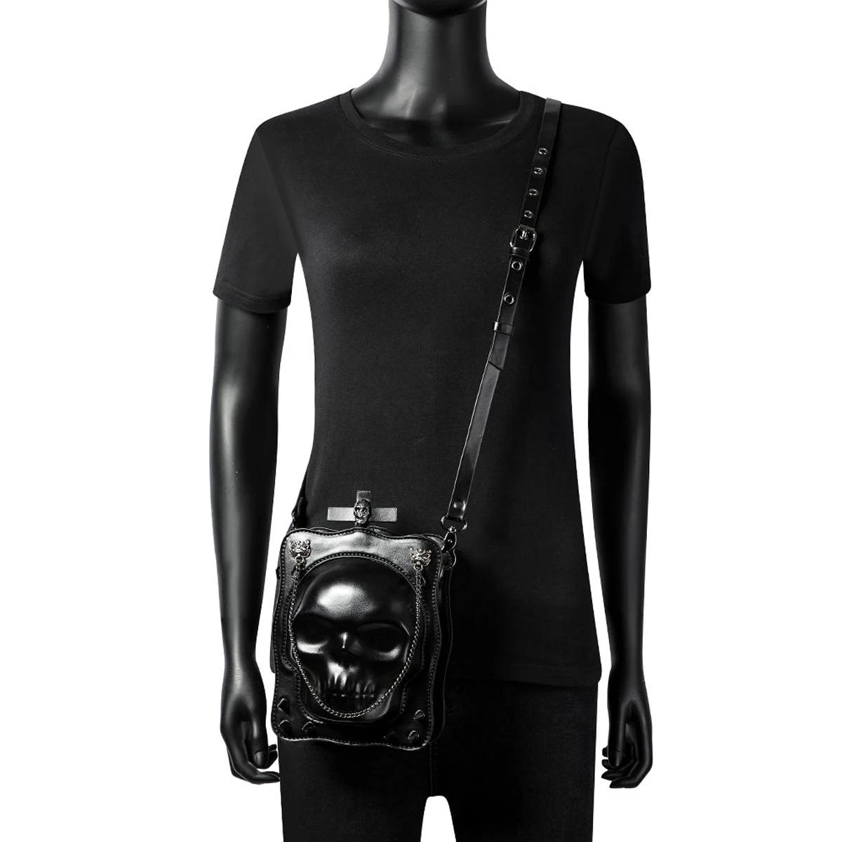 Halloween Theme Punk Rivet Skull Shape Shoulder bag, PU leather Skeleton Flap Bag with Zipper Closure Dark Gothic Crossbody Bag