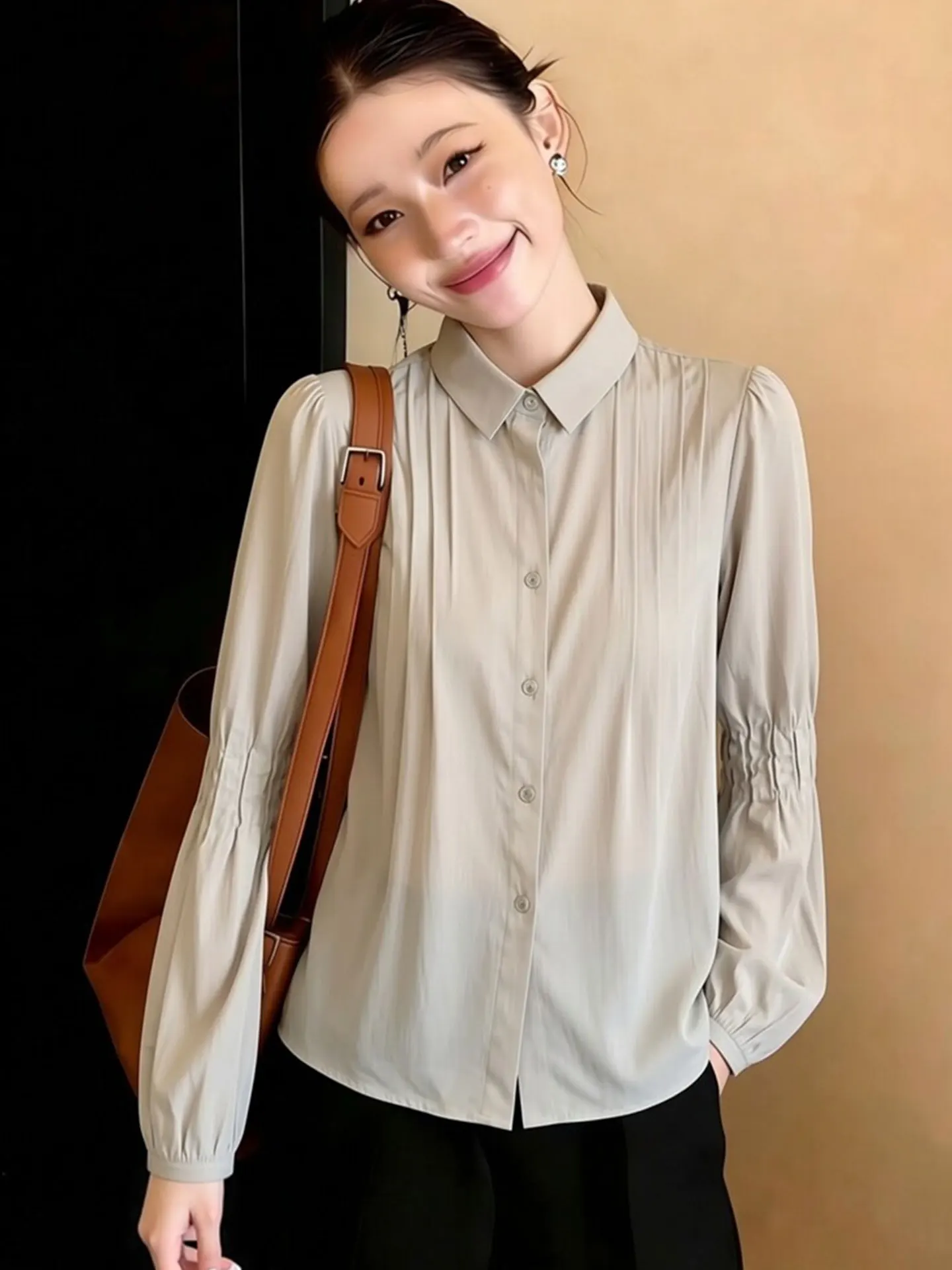 

Элегантная шифоновая блузка с длинным рукавом на одной пуговице, модный весенний топ в корейском стиле, прямой крой, шелковистая, женская, премиум-качество