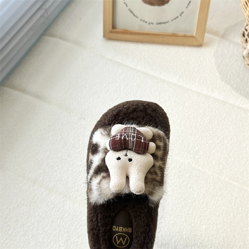 

Модные детские тапочки для девочек 2026 года, весенняя новинка, с толстой подошвой, нескользящие, персонализированные хлопковые тапочки для девочек, простые домашние тапочки для детей