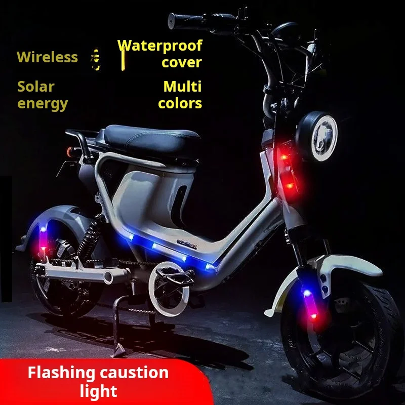 Car solar charging light riding night riding anti-rear-end motorcycle electric vehicle general flash warning light