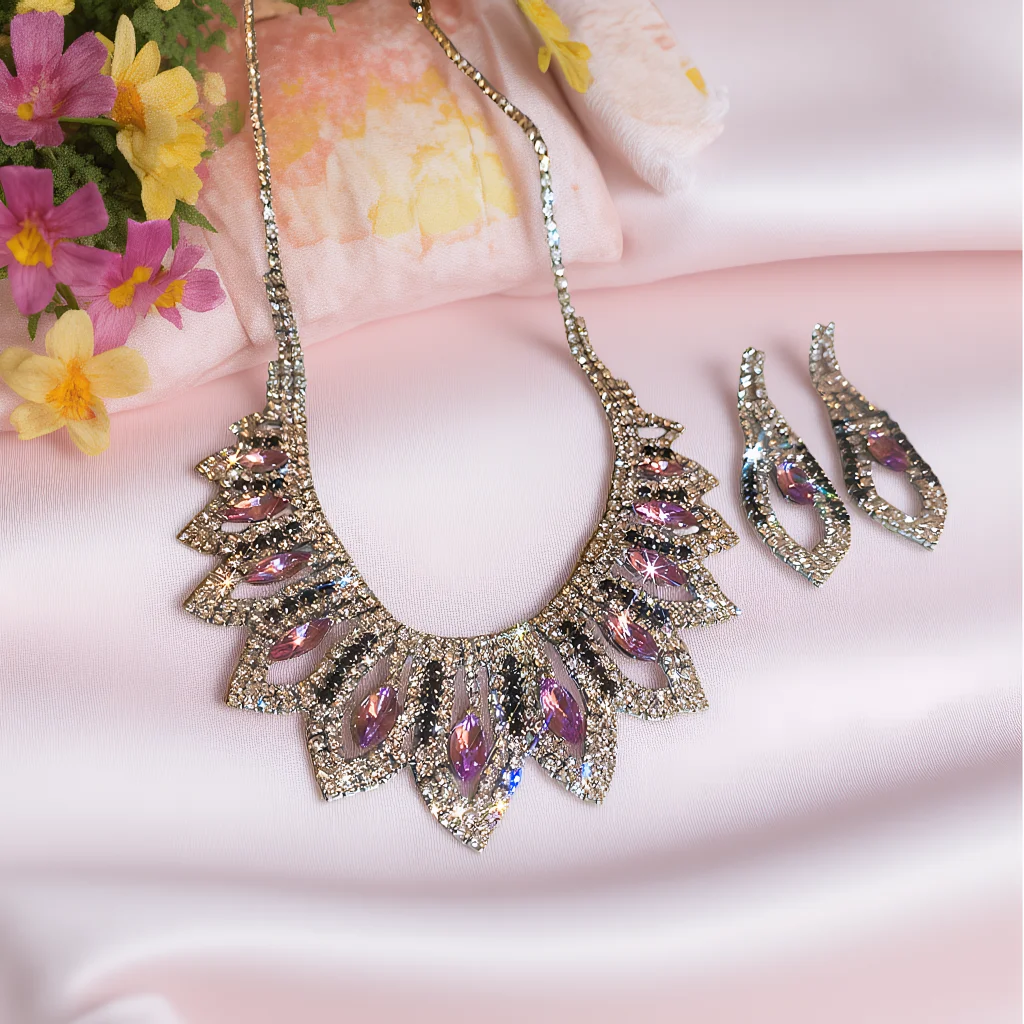 

3pcs Elegant Vintage Jewelry Set for Women Pink Tassel Rhinestones Necklace Shiny Crystal Choker Bridal Wedding Earrings Party