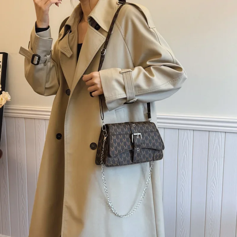الرجعية رسالة Crossbody حقيبة مربعة صغيرة عصرية بسيطة مزاجه حقيبة صغيرة المرأة سلسلة حقيبة كتف حقائب للنساء