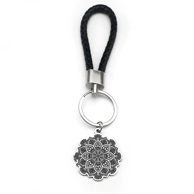 Kép 6: Mandala virágos bel Élet Rozsdaálló Acél Maszlag stramonium keychain számára Nők Ezüst színben keyholder ékszer ajándékok