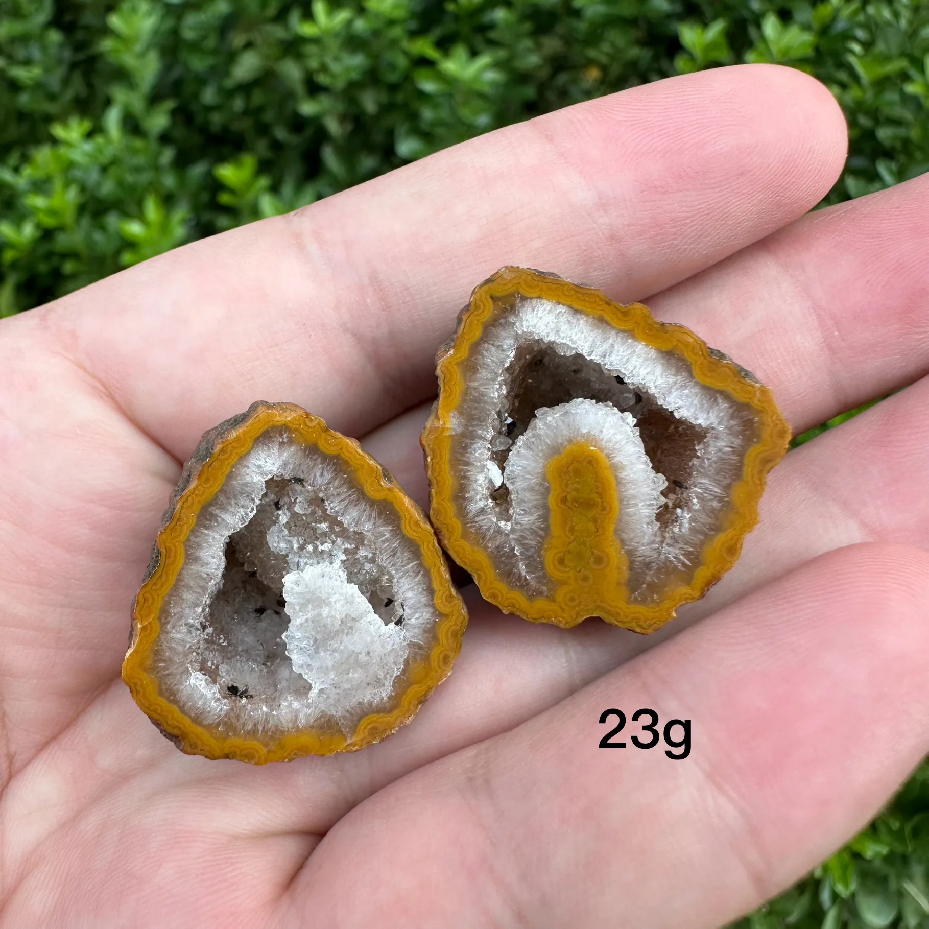 Natural Colorful Zhanguo Red Agate Geode Polished Onyx Quartz Crystal Reiki Healing Stone Gift Room Decor