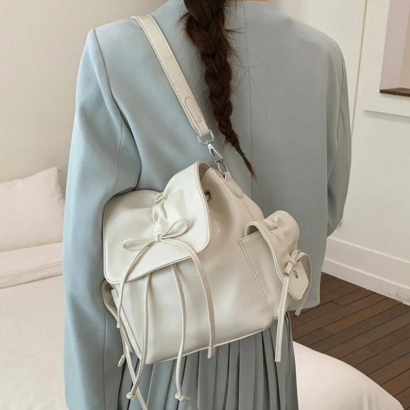 

New Women PU Leather Backpacks High Quality Ladies Small Shoulder Laptop Bags for Teenager Girls Fashion Female Travel Backpack