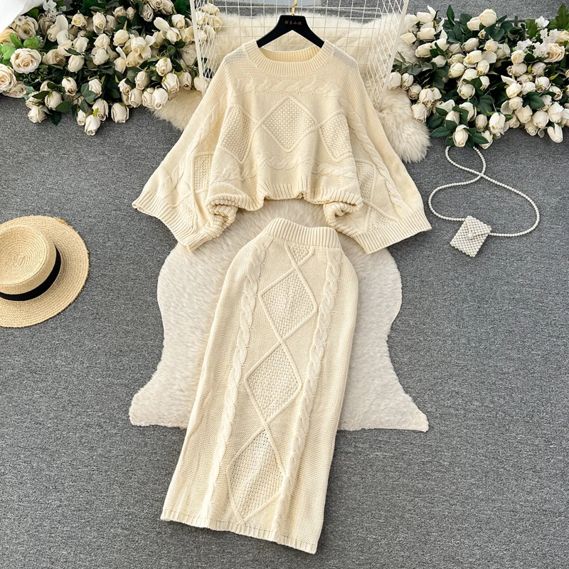 2024 Women's Autumn Winter New Batwing Sleeve Top and Hip Wrap Skirt Set French Style Knitted Two Piece Set