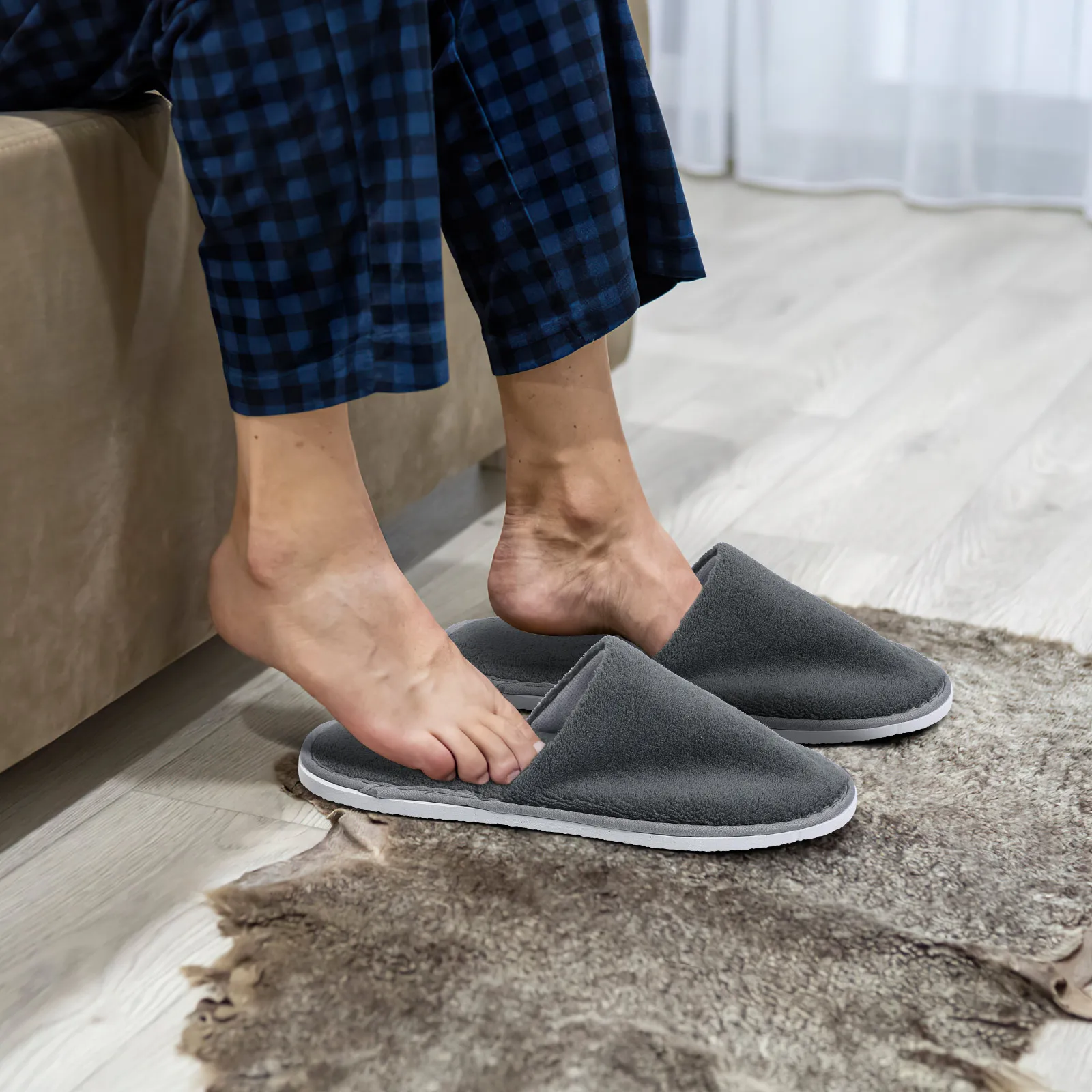 

6 Pairs Coral Fleece Slippers for Hotel Guests Spa Home Indoor Use Grey Unisex Non Slip Lightweight Disposable