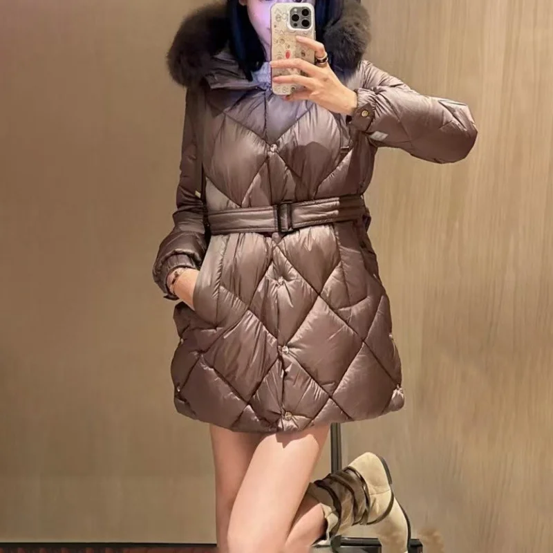 

2025 Winter New Women's large furCollar diamond-shaped hooded warmDown jacket y2k Fashionable Casual lightweightbelted down coat
