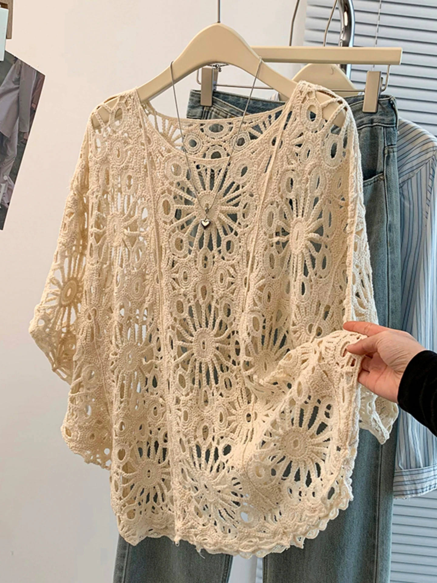 

Women's Knitted Hollow out Batswing Sleeve Top Spring Autumn New Style plus Size Comfortable Soft Korean Style Outerwear