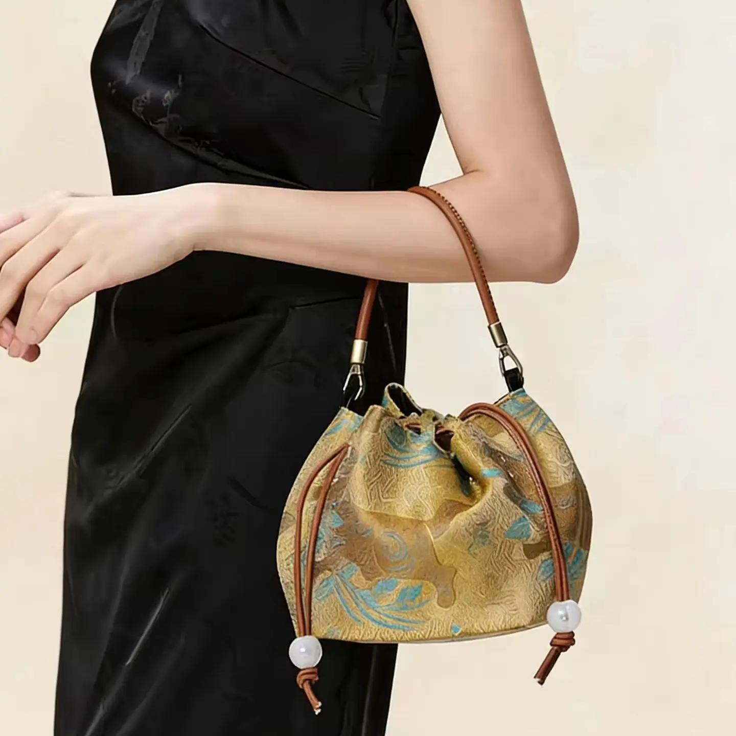 Chinese Style Bucket Handbag Vintage Jacquard Drawstring Purse Pearl Decor Qipao Matching Crossbody Shoulder Bag