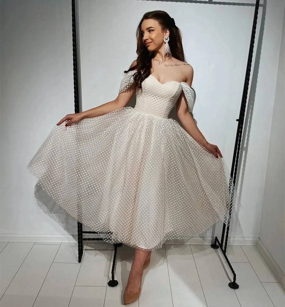 

Champagne Short Wedding Dress 2024 Off Shoulder Ankle Length Point Net Bridal Gown Gorgeous Women Brides Tulle Robe De Mariee