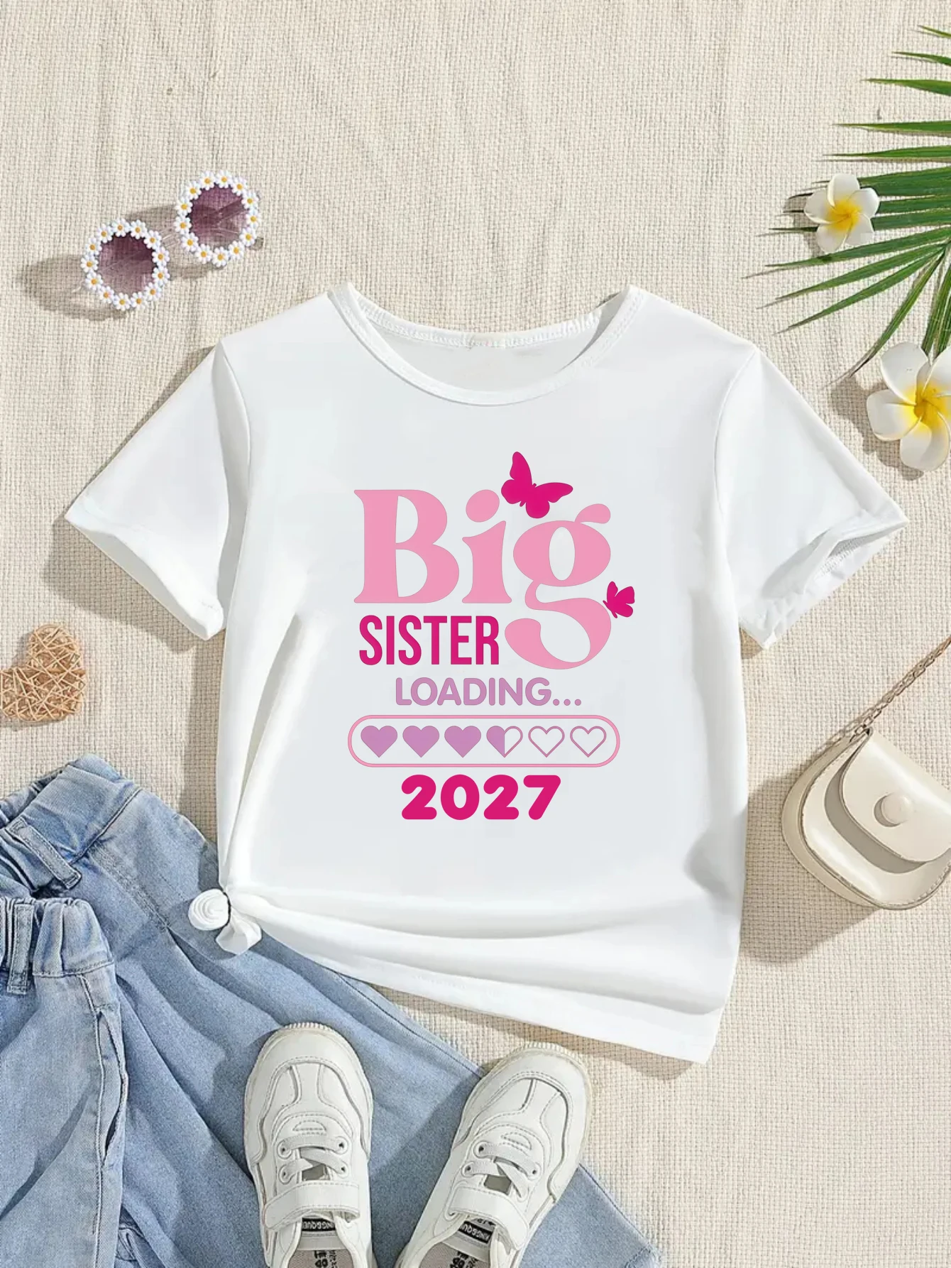 T-shirt imprimé papillon Big Sister Loading 2027, T-shirt d'annonce de grossesse pour filles, vêtements Kawaii pour enfants, T-shirt d'été