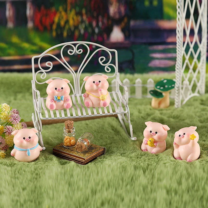 Mini Cute Pig Figurine Animal Model Moss Micro Landscape Home Decor Miniature Garden Decoration Accessories