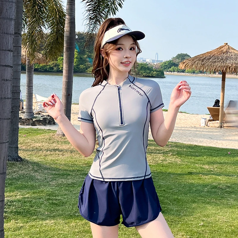 women's-two-piece-swimsuit-plus-size-rashguard-bra-top-swim-tees-and-short-pants-and-shirt-swimming-costumes-modest-swimwear