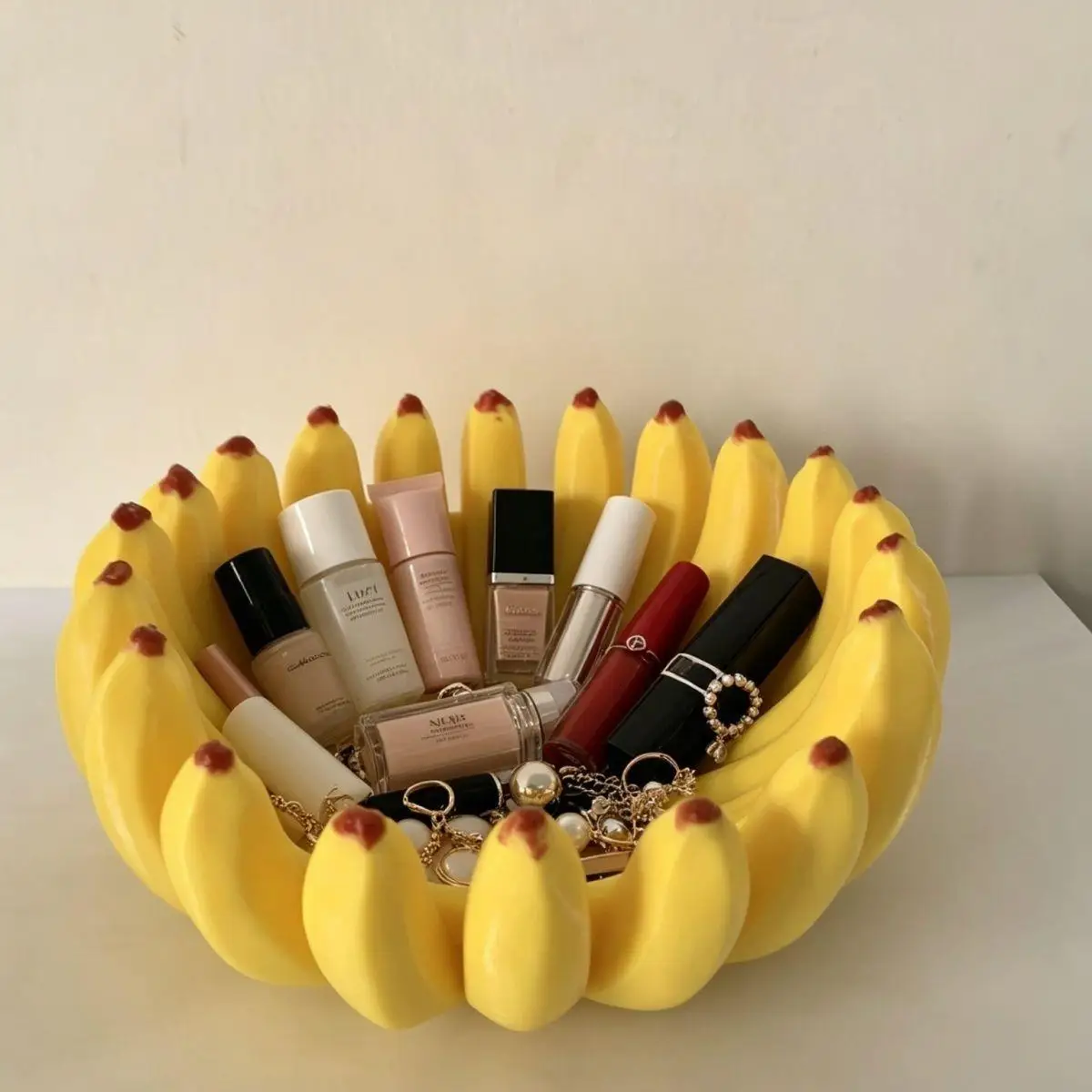 Banana Shape Storage Box, Fruit Plate 3D Personalized High-value Design, Sundries Storage, Various Storage Boxes