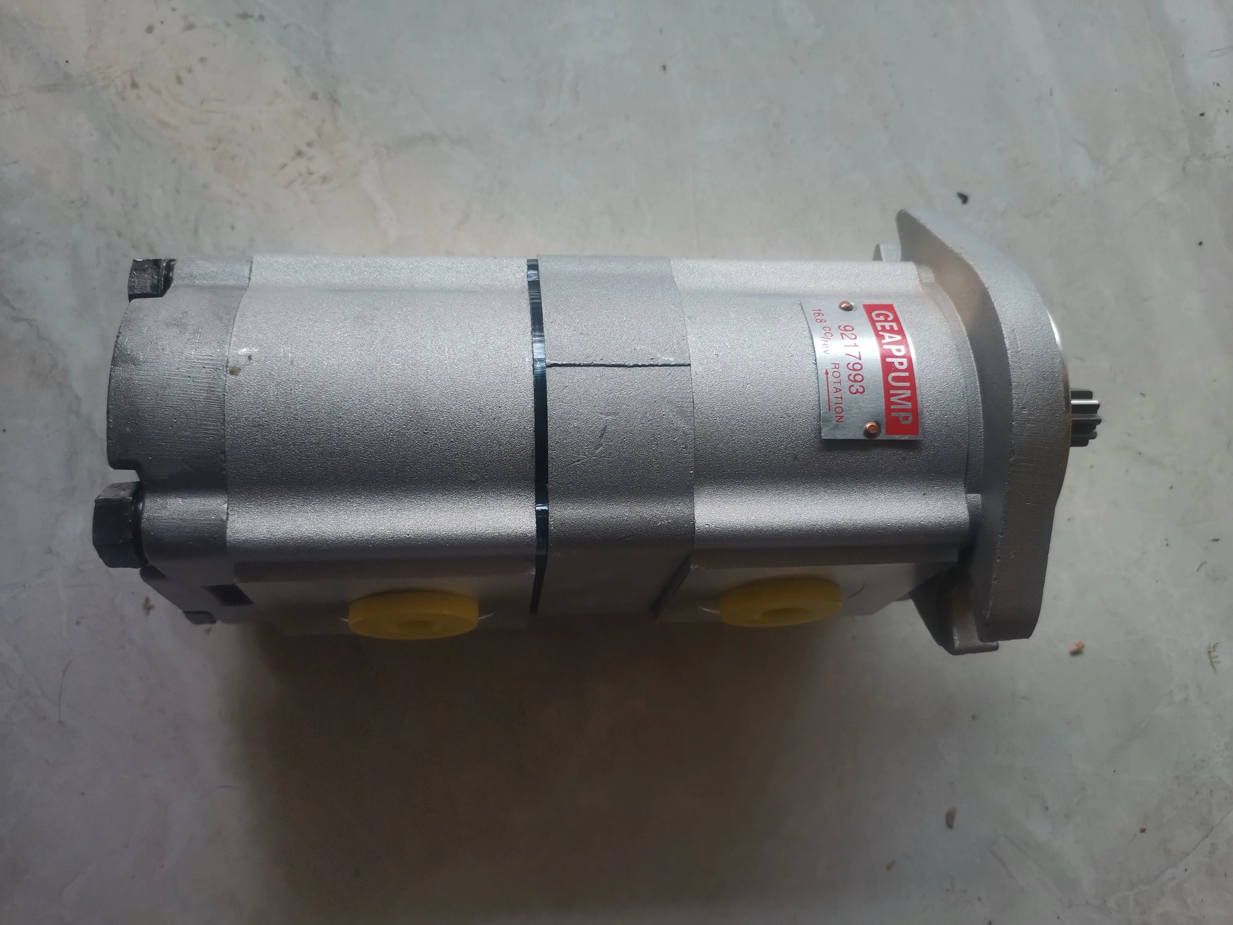 9217993 9218031 4181700 Baggerzubehör Hydraulische Zahnrad-Pilotpumpe für Hitachi Bagger ZX330 ZX200-6 ZX240-3 ZX270-6 ZX350-6