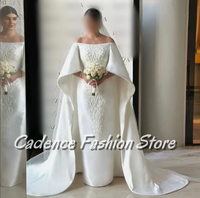 Роскошные свадебные платья Свадебные платья без бретелек со шлейфом и кружевными аппликациями из бисера Свадебные платья по индивидуальному заказу