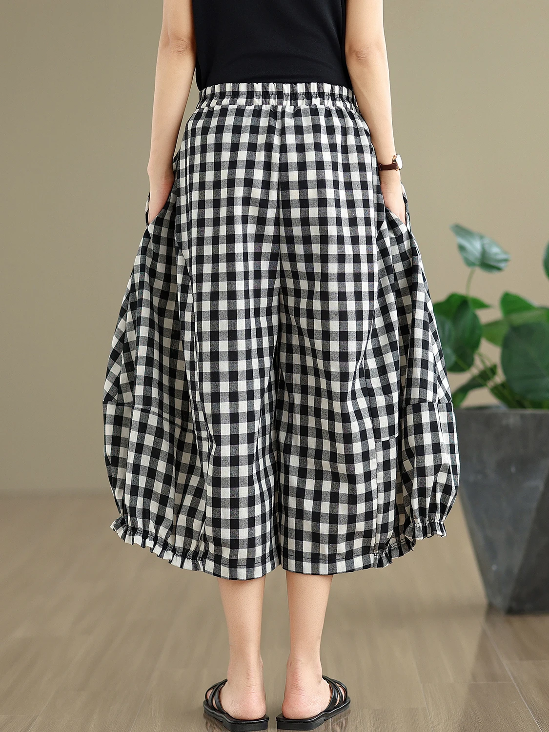 2025年夏 レディース チェック柄 カジュアルパンツ ハイウエスト 綿麻 ランタンパンツ スリム効果 花柄パンツ トレンド 美尻パンツ