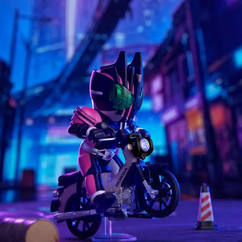 

Коллекционная фигурка Bandai Kamen Rider Bnfigure Series: Модель мотоцикла Honda (версия Q), случайный выбор (Blind Box), подарок