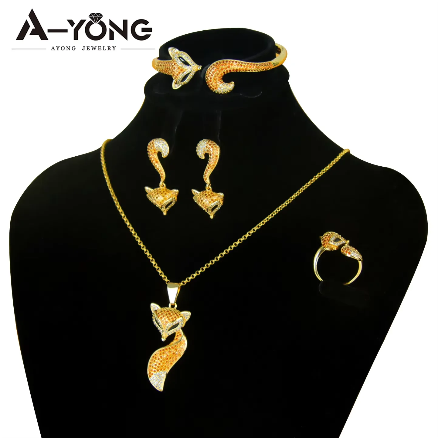 

Великолепный оригинальный комплект ювелирных изделий Little Foxes, позолоченный 21 карат, роскошный разноцветный кулон с цирконием и лисой, комплекты экзотических ожерелий в Дубае