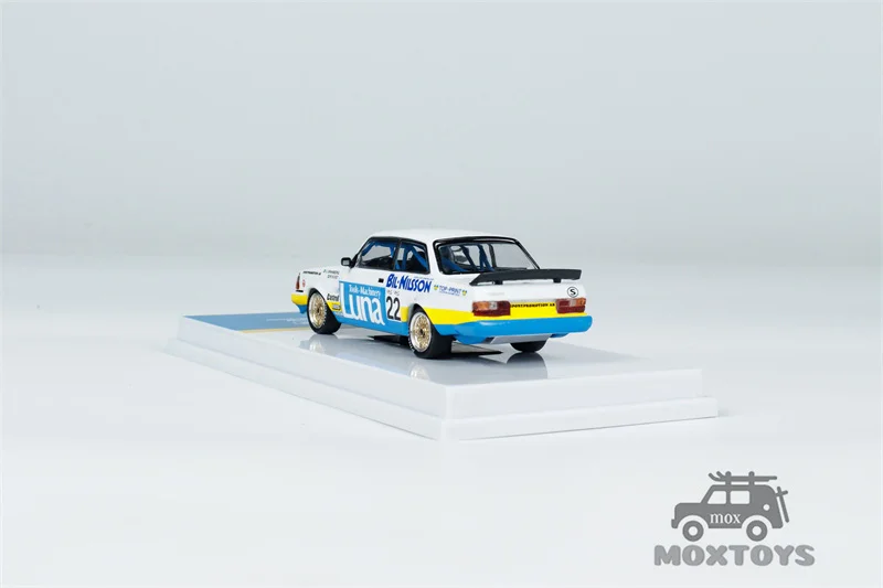 Tarmac Work 1:64 240 Turbo ETCC Zolder 1984 Winner White Diecast Model Car