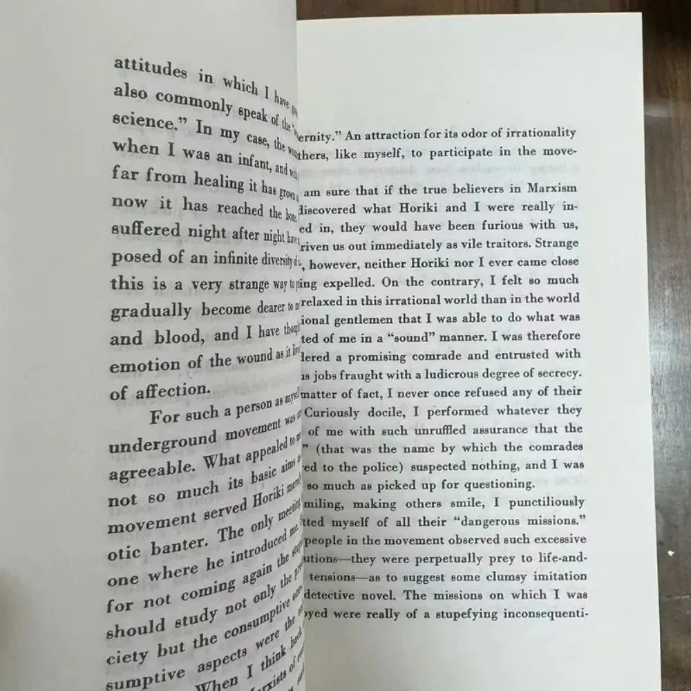 لا أطول الإنسان بقلم أوسامو دازاي الإنجليزية غلاف ورقي الأكثر مبيعا الخيال المأساوي الكلاسيكي يجب قراءة رواية لمحبي الكتاب في جميع أنحاء العالم #4
