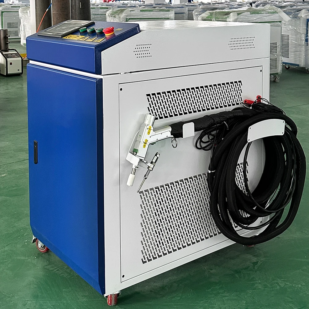 Fiber Laser Welder 3000w Life-Time Multi-Functional Original Metal Sheet