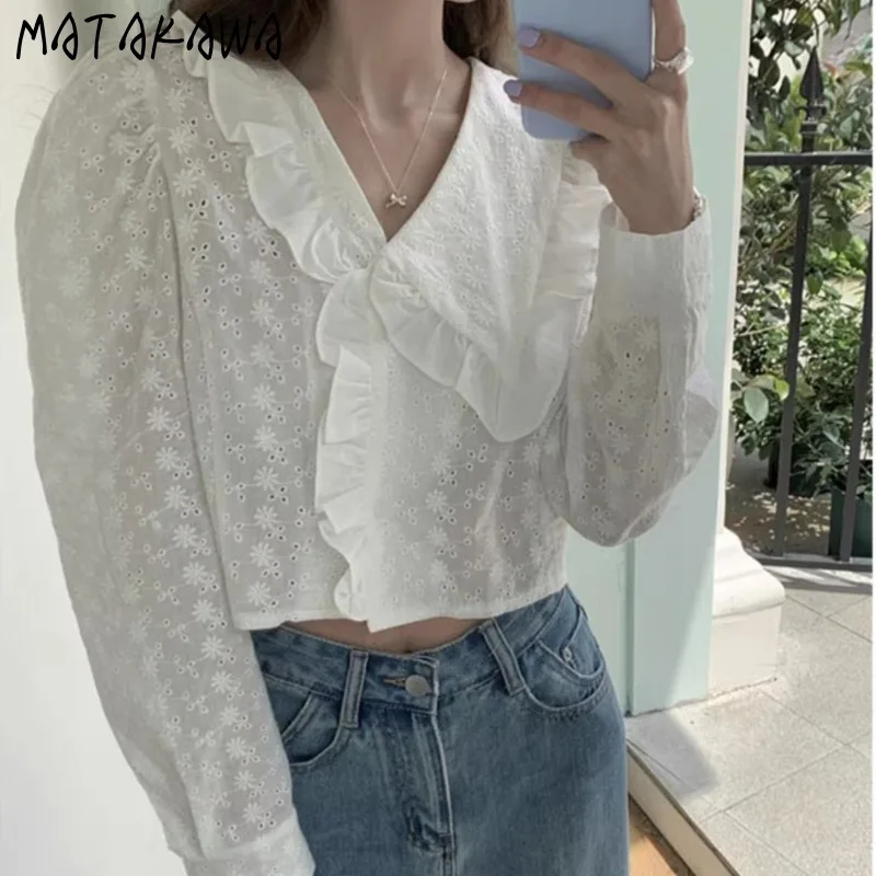 

Matakawa Embroidered Shirts&blouses Women Tops Korean Fashion Sweet Vintage Blusas Mujer Spring Autumn Elegant Camisas