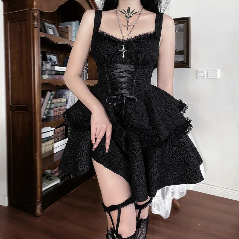 Y2K Elegante schwarze ärmellose Spitzenbesatz Partykleider Vintage Goth Bandage A-Linie kurze Kleider Damenmode Sommerkleider