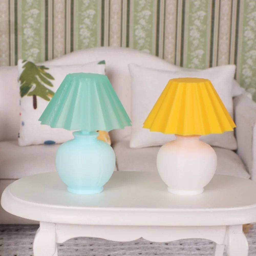 1:12 Dollhouse Miniature Desk Lamp Simulated Pattern Multistyles Bedroom Lamp Pretend Play Toys Dollhouse Furniture Decoration