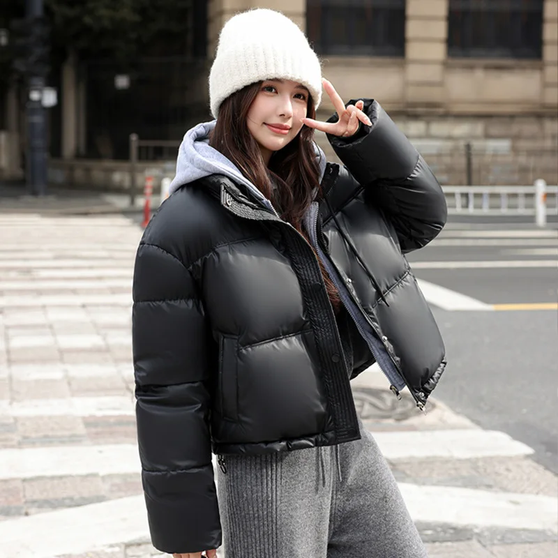 PinkyIsBlack Stitching Faux Leather Winter Jacket Women's Short 2025 New Fashion Thickened Warm Waterproof Cotton Padded Jacket