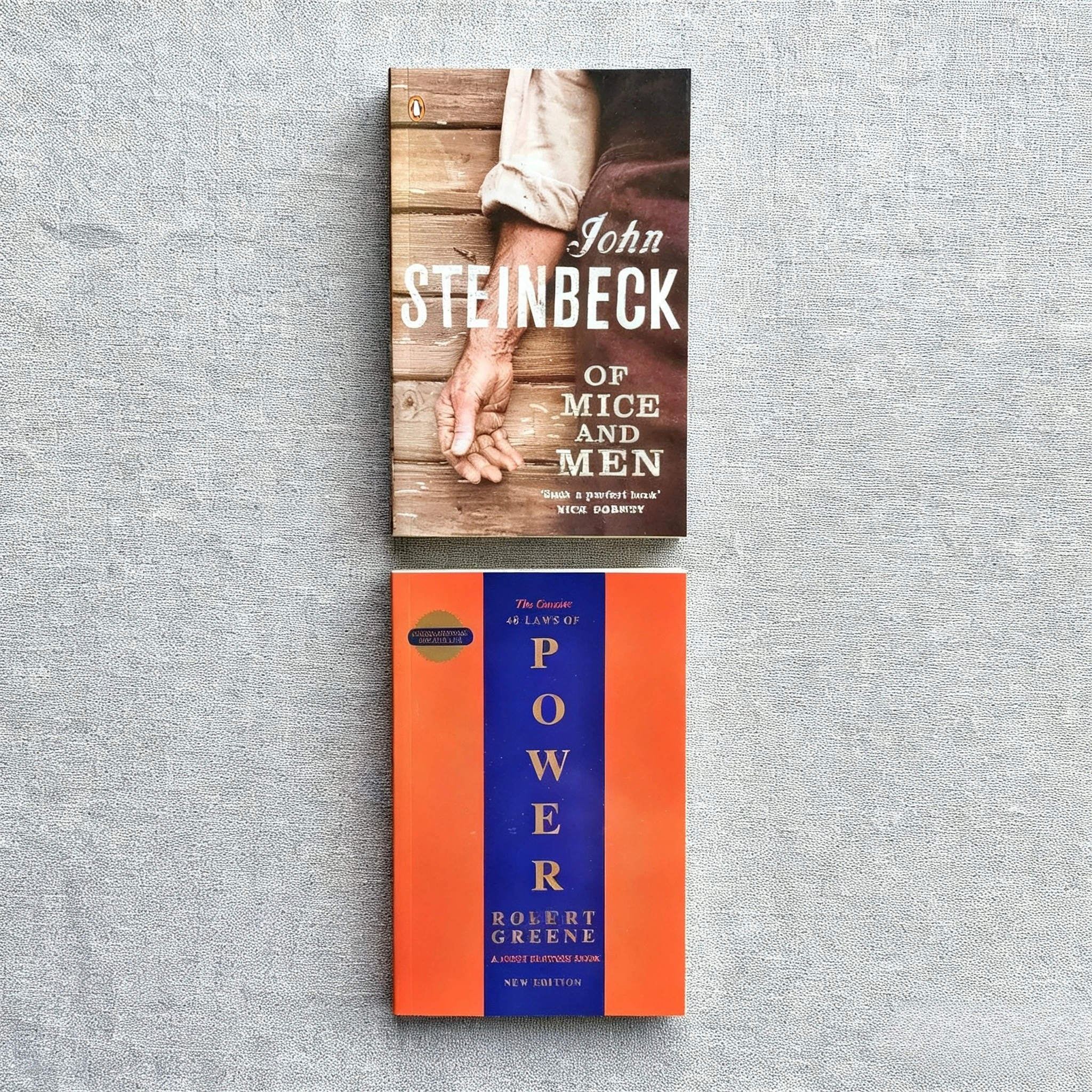 

《Лакоричный 48 Laws Of Power》+ 《Одинные мыши и мужчины》Яльный закон мощности игра Трагический шедевр Всемирно известные книги Рождественские подарки