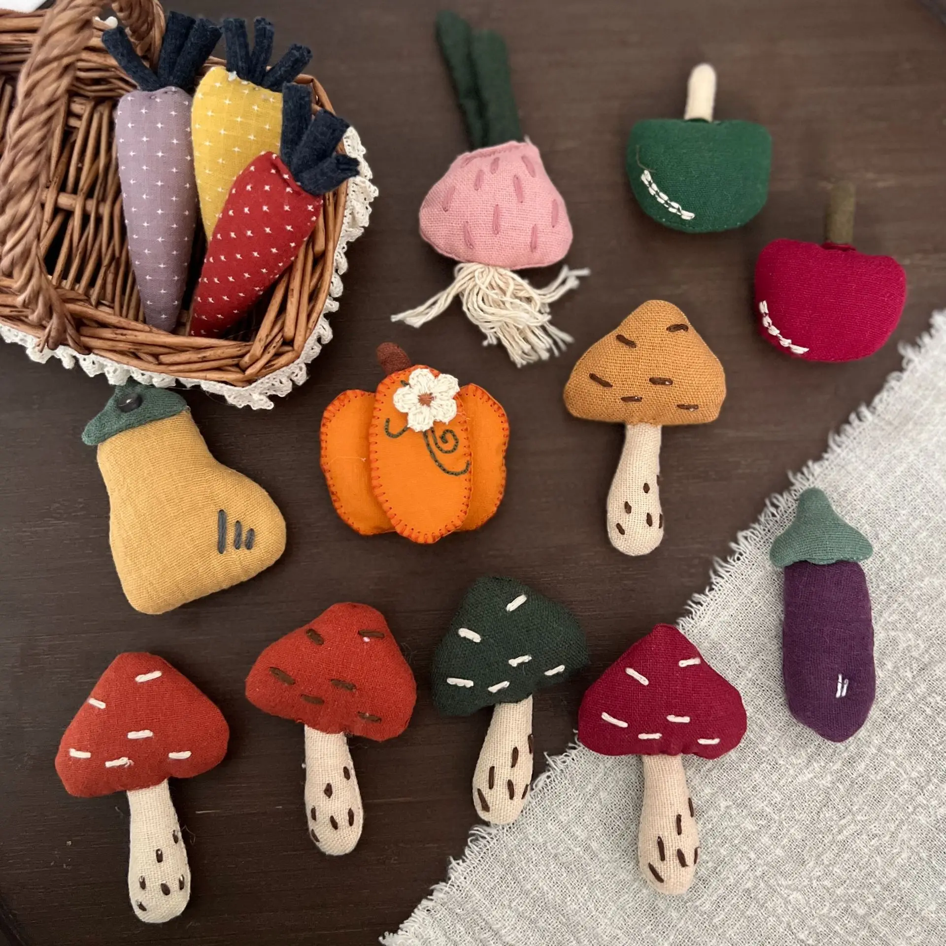 Fabric Brooch with Knitted Mushroom Stuffed Cute 3D Forest Style Premium Soft Clothing Accessory for Women Daily