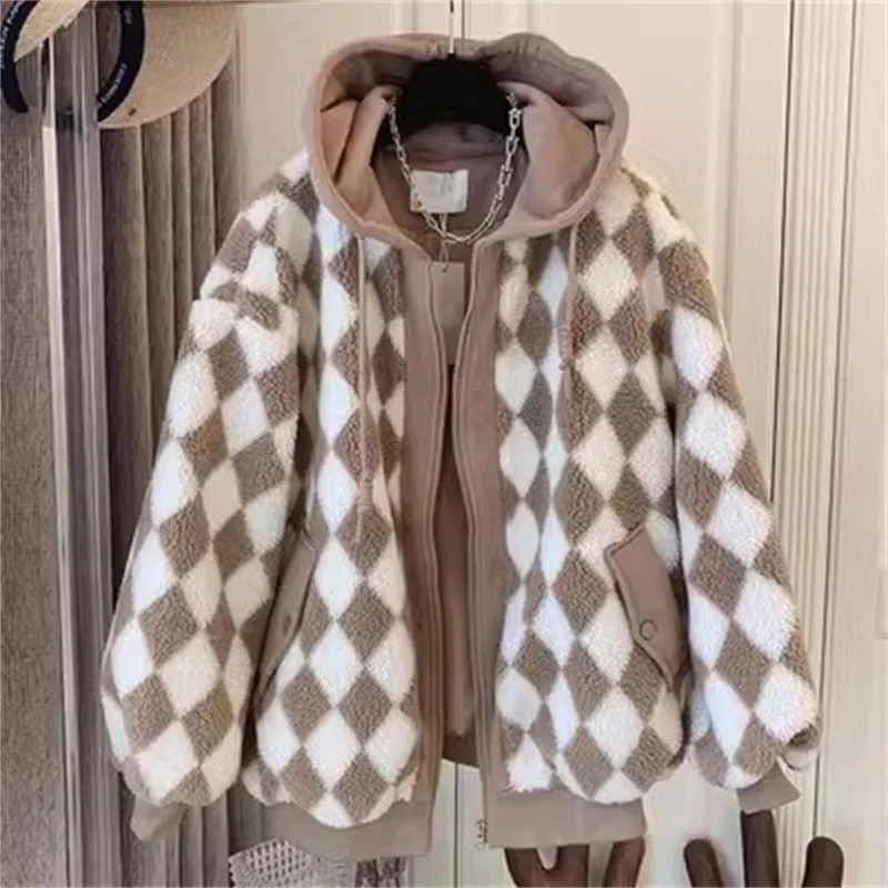 Retro Rhombic Checkerboard Lamb Wool Coat Female 2024 Winter New Joker Loose  Hooded Fake Two-piece Warm Cotton-padded Jacket